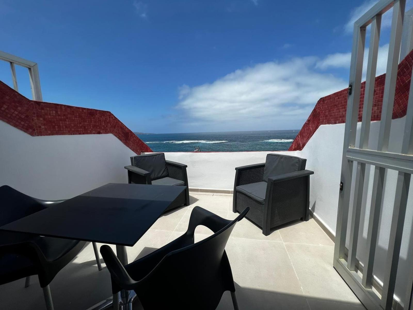 Seafront Canteras Terrace Lounge Trapiche  Bagian luar foto